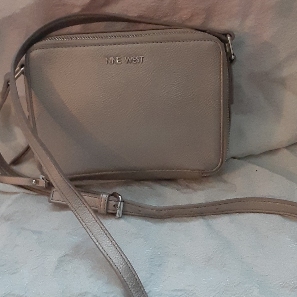 Nine West cream colored purse